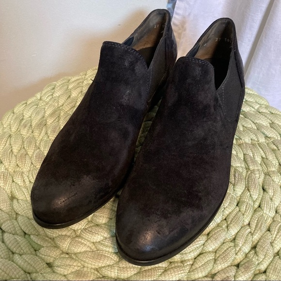 Paul Green Black Oiled Suede Chelsea Slip On Low Ankle Flat Booties - Picture 3 of 8